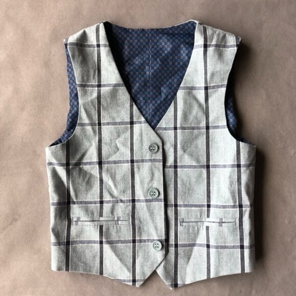 Isaac Mizrahi ~ Vest ~ Boys Size 4 - Picture 7 of 8
